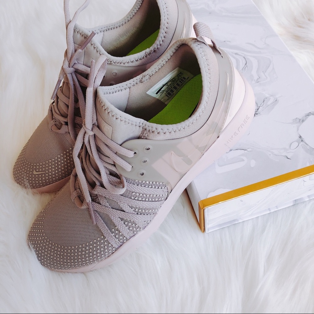 Nike Free TR 7 Premium - Picture 7 of 8